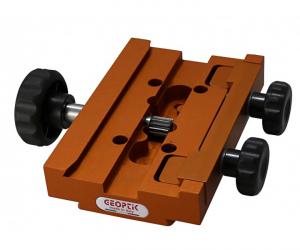 Geoptik GK-8 Clamp for 3" dovetail bars with integrated pinion - ORANGE