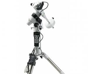 Skywatcher EQ5 Pro SynScan GoTo Mount with Travel Tripod