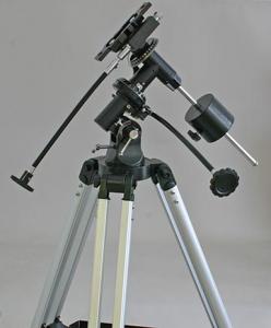 Skywatcher parallaktische Montierung EQ2 mit Aluminiumstativ