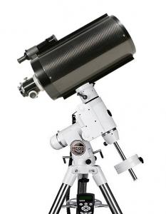 TS-Optics 8 inch f/8 Ritchey-Chrétien Astrograph - Carbon on HEQ5 Goto Mount